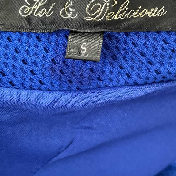 Dress - Picture 3 of 5